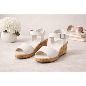 Unlisted Kenneth Cole Girls White Cork Wedge Sandals Size 2M Ankle Strap